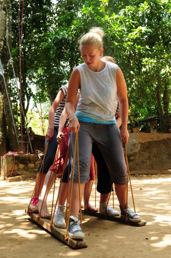 Adventure Base Camp Hotel Kitulgala Ngoại thất bức ảnh